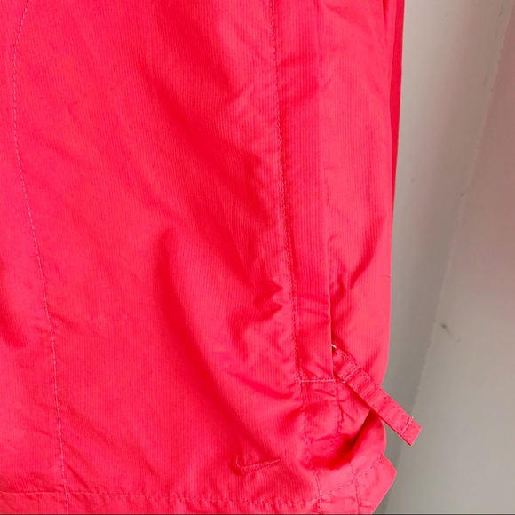 Nike - Pink Golf Half Zip Windbreaker - Medium - Picture 3 of 4